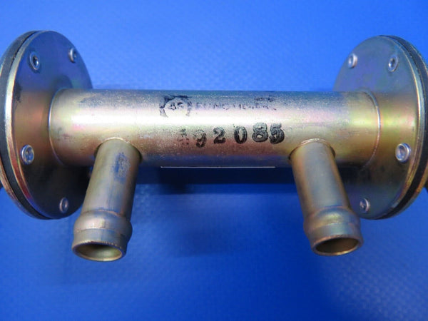 Airborne Vacuum Manifold P/N 1H5-4 NOS (0922-395)