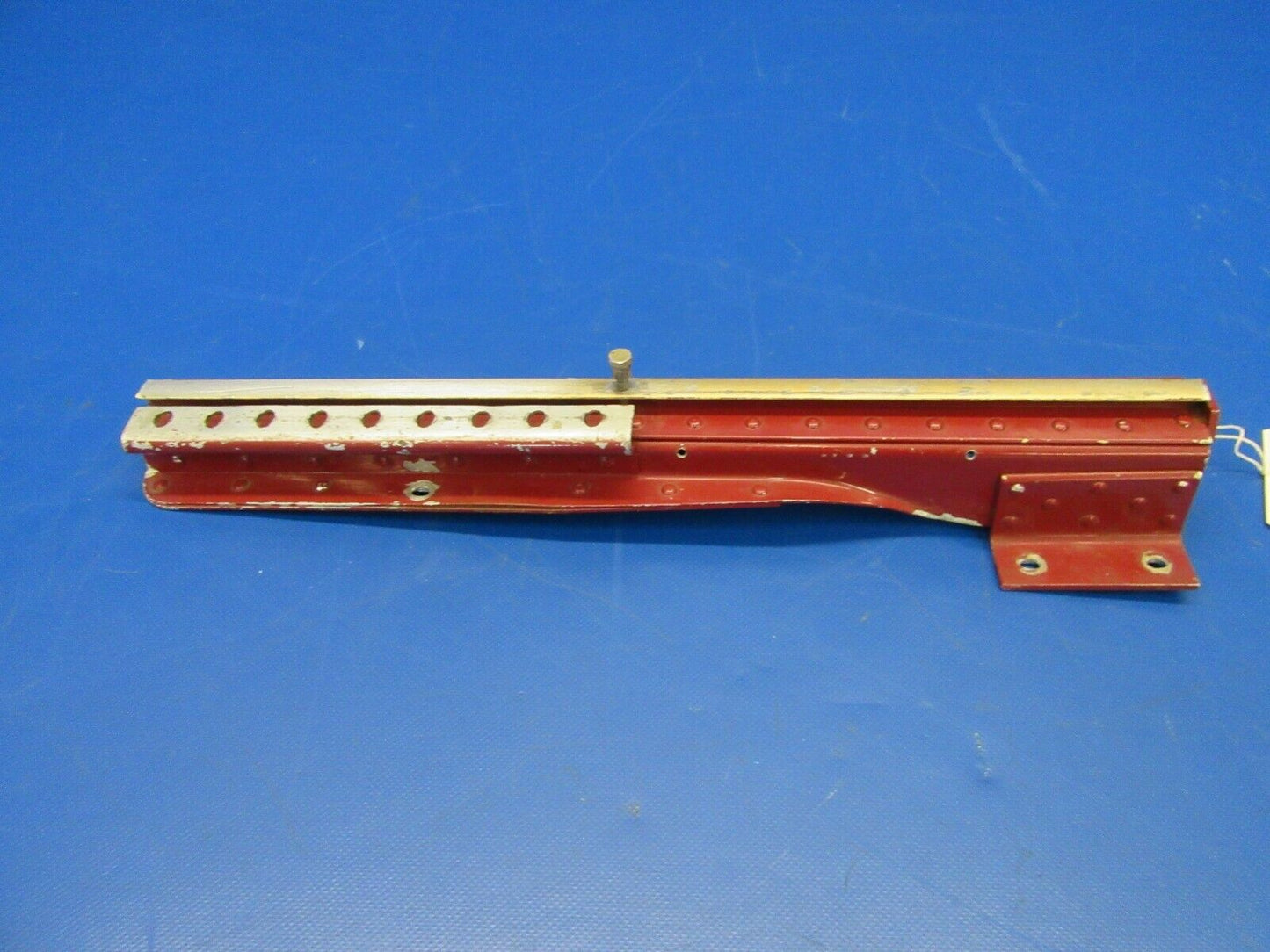 Cessna 310P Track Assy LH Seat OTBD P/N 0812987-9 (0819-166)