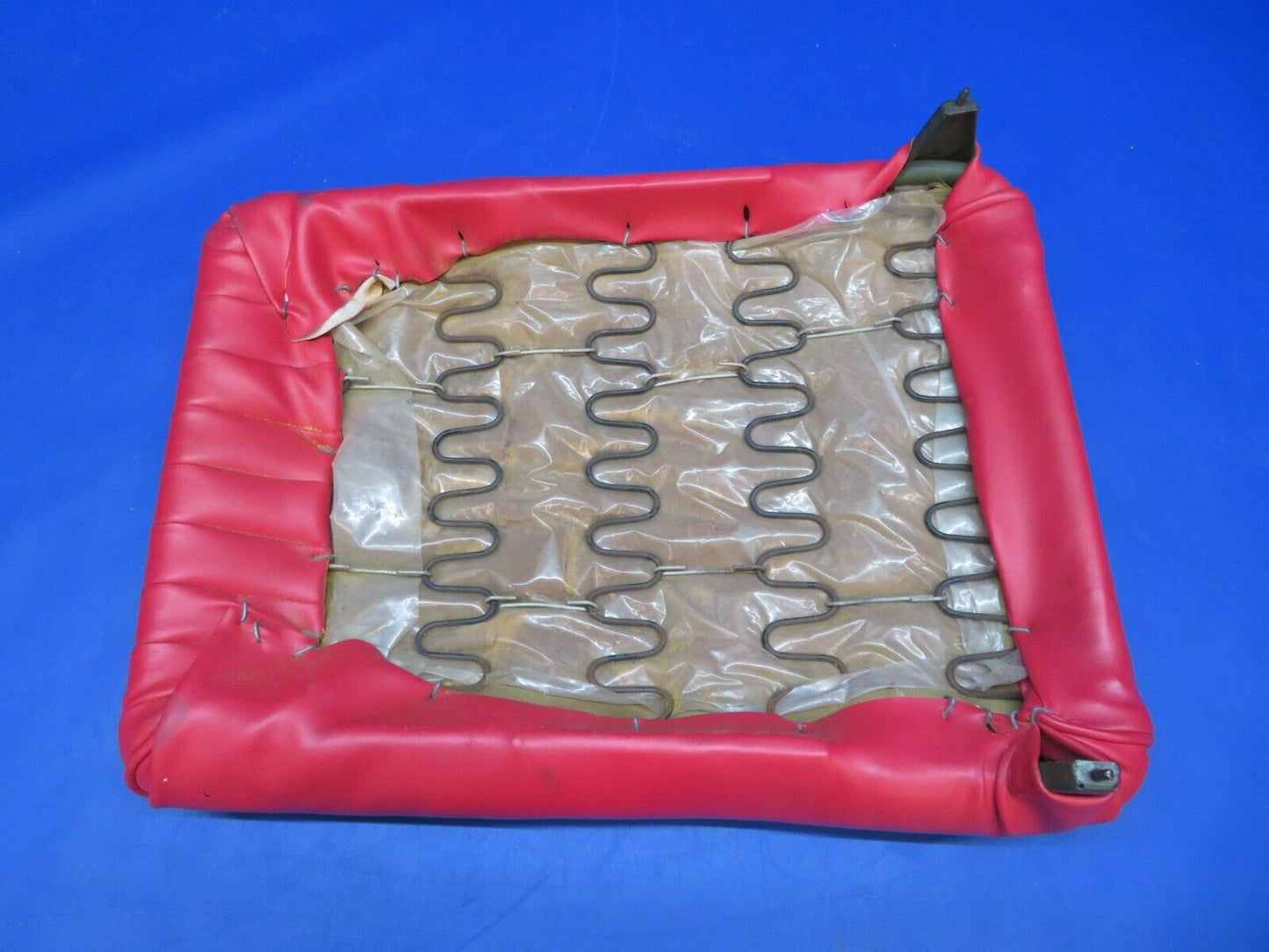 Cessna 120 Seat Assy Red Vinyl P/N 0413185, 0413185-1, 0411736 (0423-40)