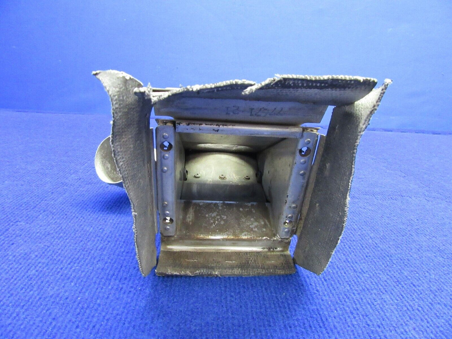 Piper PA-38-112 Tomahawk Carburetor Airbox P/N 77671-002 (1221-385)