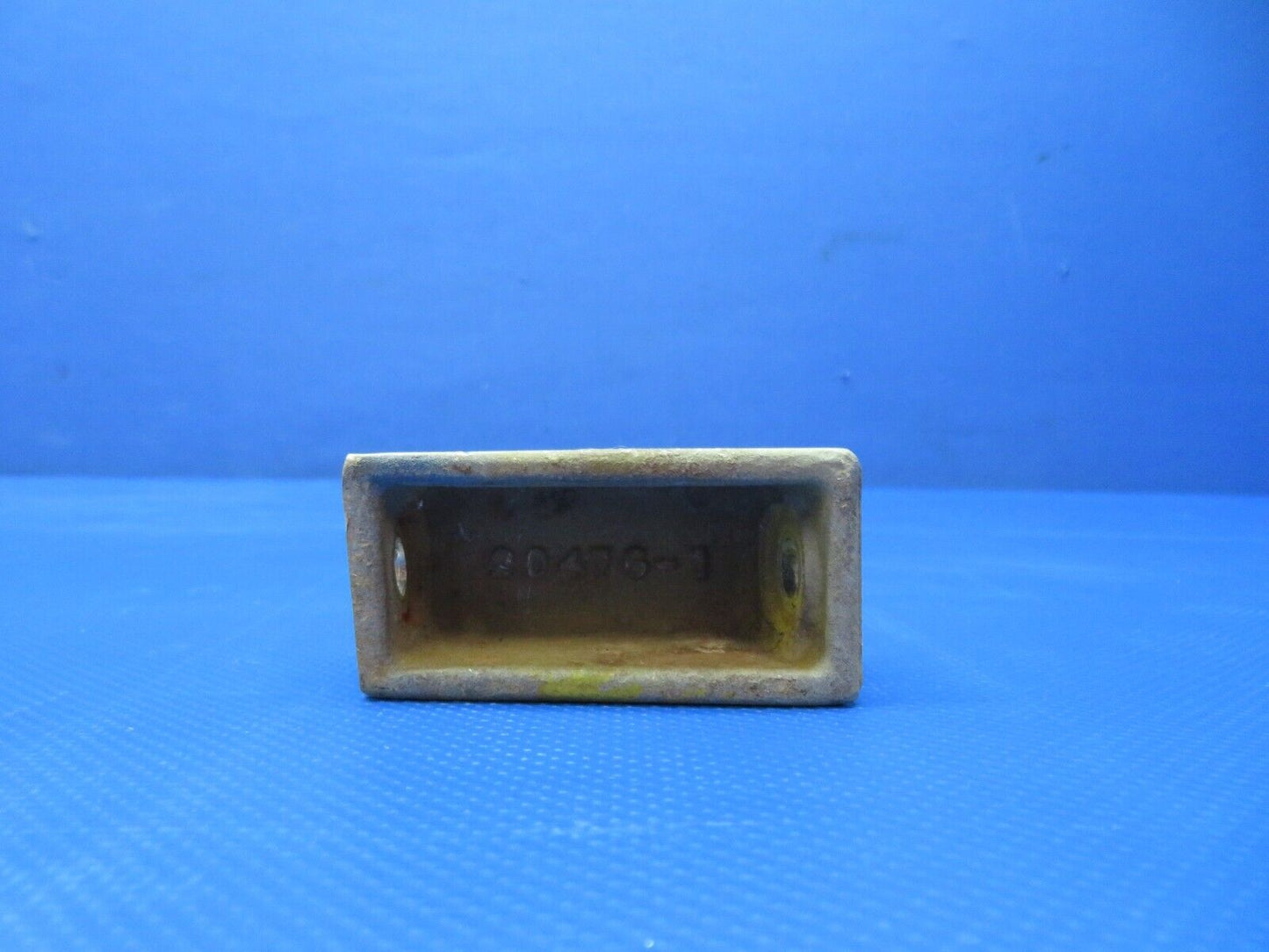 Piper PA-24-180 RH Fitting Main Spar Bottom Attachment P/N 20476-01 (1223-238)