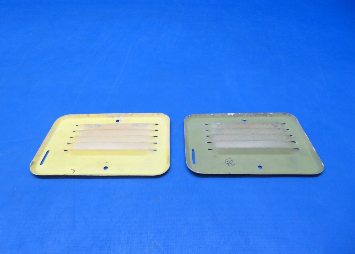 Cessna 310 / 310F Grill Assy Cabin Ventilation P/N 0813818-1 LOT OF 2 (1123-301)