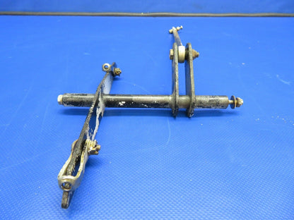 Piper PA-32R-300 Lance Aileron Bellcrank LH P/N 95680-00 (0121-449)