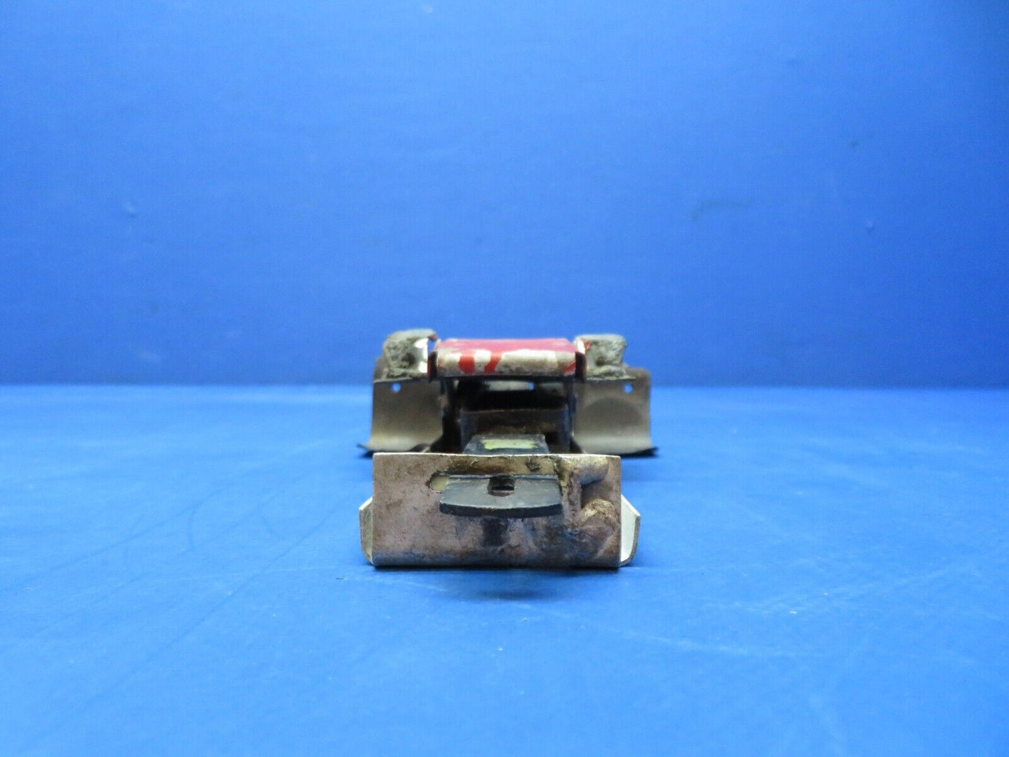 Piper PA-28R-180 Latch Assy Cabin Door P/N 68188-00 (1123-494)