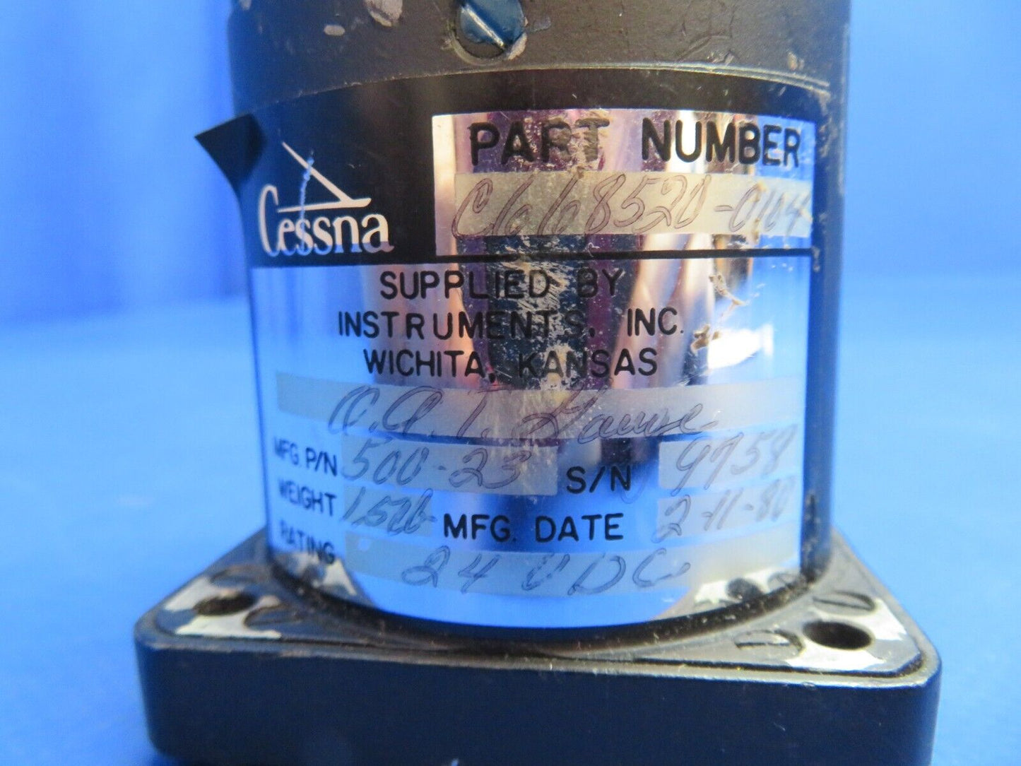 Cessna Outside Air Temp. OAT Gauge 24 Volts P/N C668520-0104, 500-23 (1122-642)