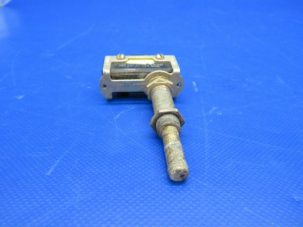 Beech Baron 58P Lockpin & Switch Assy Door Ajar P/N 102-430275-1 (0420-133)