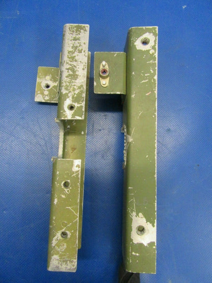 Piper PA-34-200T Seneca II Supports / Brackets Battery FWD (1219-63)