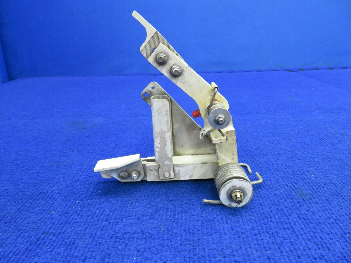 Beech Baron 58 Up & Down Lock Assy Main Gear LH P/N 60-810083-1 (0322-462)