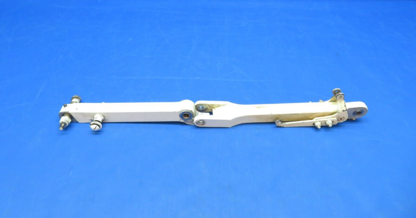 Cessna 310 / 310Q LH Side Brace Assy MG Retract P/N 5141001-33 (0823-787)