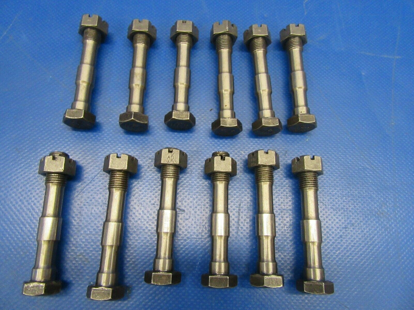 Continental IO-470-L Connecting Rod Bolts 629340, 655961 LOT OF 12 (0319-234)