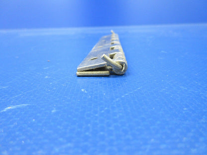 NOS Piper Aileron Hinge P/N 773667-16 (1223-670)