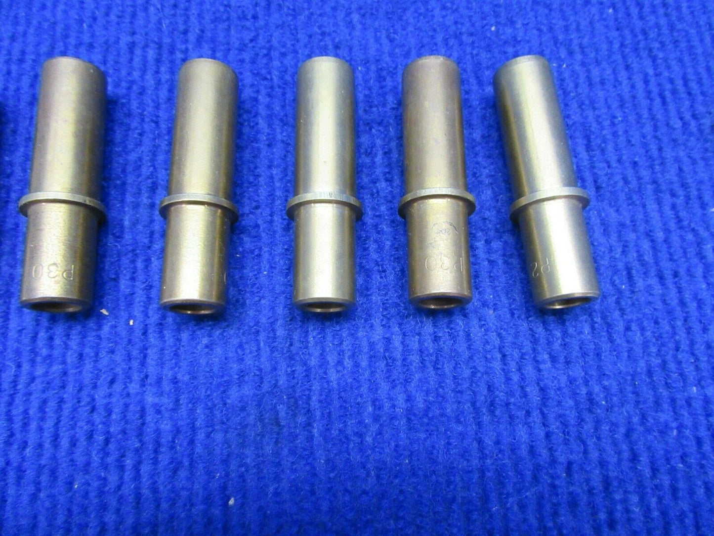 Lycoming Guide Valve Intake P/N 66713-P30 NOS LOT OF 6 (1121-615)