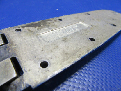 Cessna 210 Lower Hinge RH Cabin Door P/N 0711037-4, 0711037-11 (0321-314)