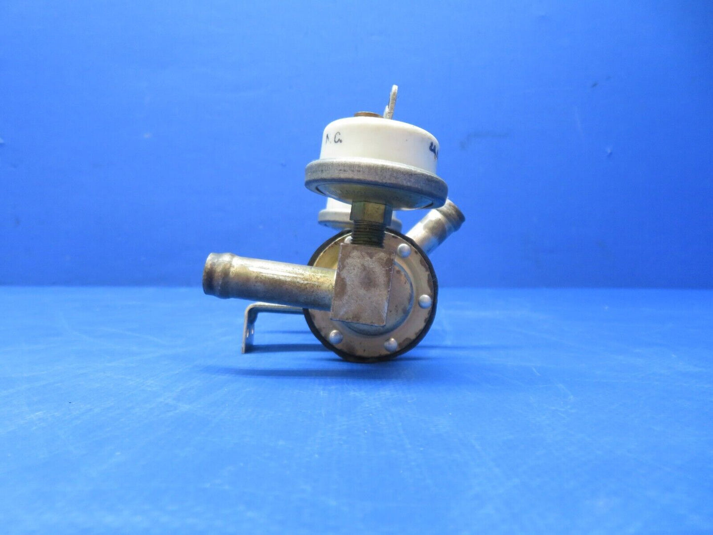 Airborne Piper PA-31P-350 Pressure Manifold P/N 1H24-12 CORE (0923-543)