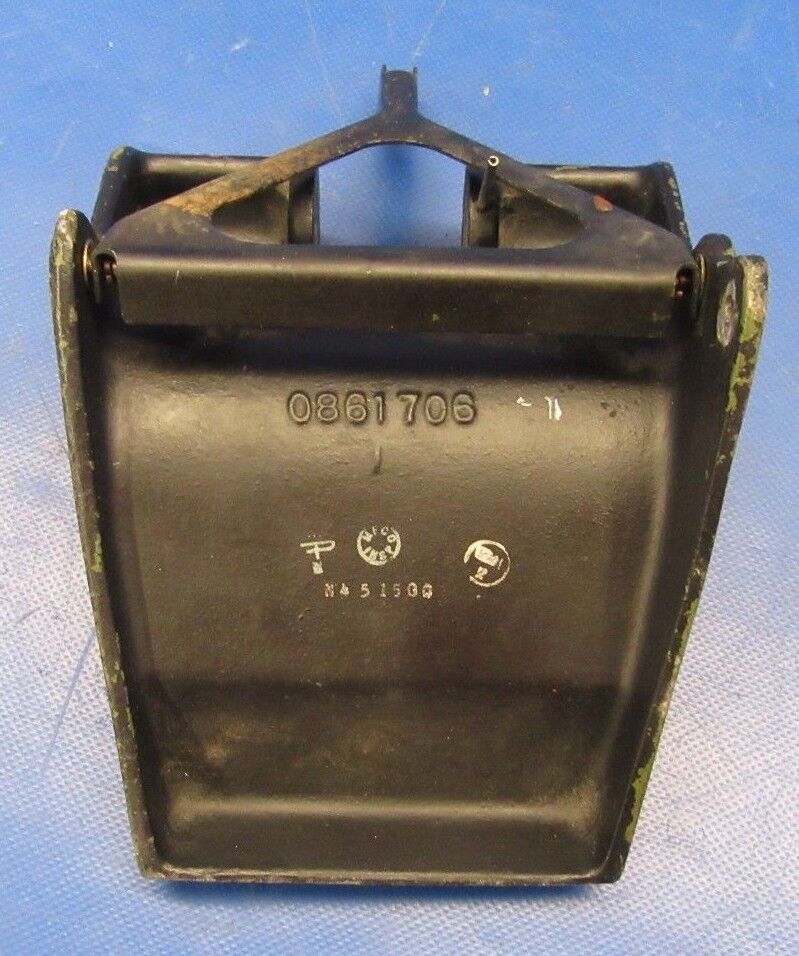 Cessna 310 Rudder Pedal P/N 0861706-1 w/ Link (1218-74)