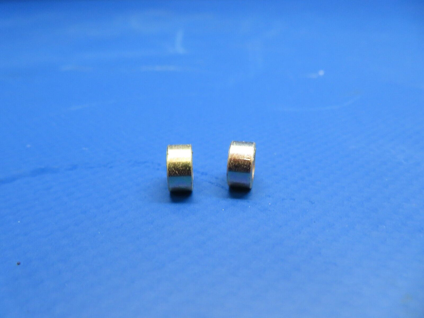 Piper Rudder Bushing LOT OF 2 P/N 42571-007 NOS (0922-572)