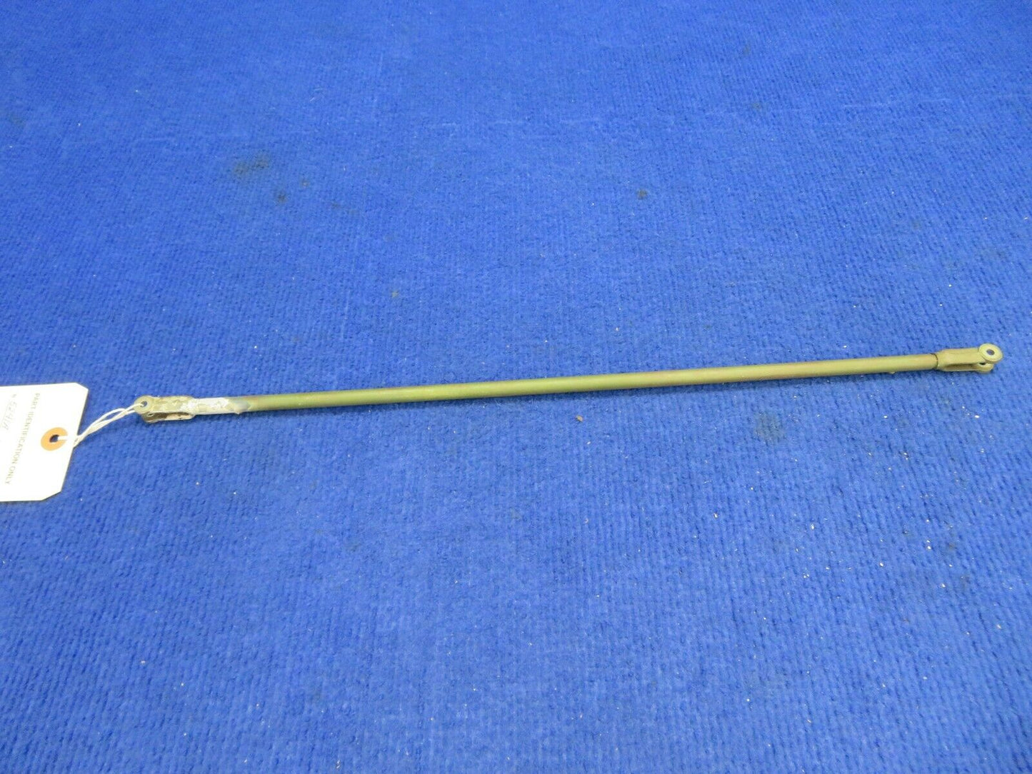 1956 Cessna 310 Rudder Trim Tab Actuator Rod P/N 0813000-64 (0522-331)