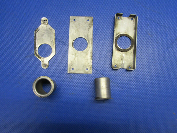 Piper 28R-180 Defroster Valve Plate, Gate & Housing 69273-00, 69274-00 (0621-595