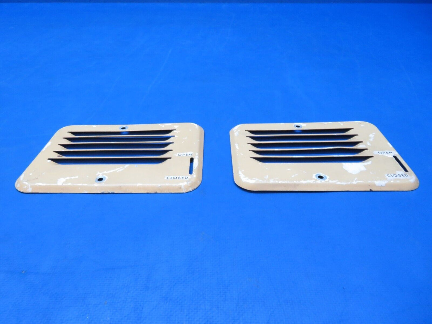 Cessna 310 / 310F Grill Assy Cabin Ventilation P/N 0813818-1 LOT OF 2 (1123-301)