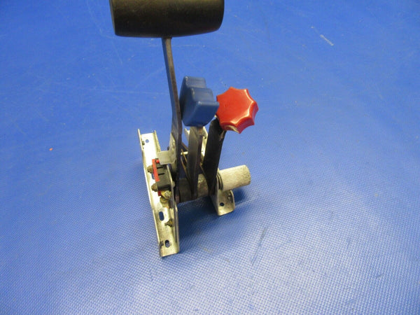 Piper 28R-180 Engine Controls Quadrant Levers P/N 67210-00, 67210-000 (0621-518)
