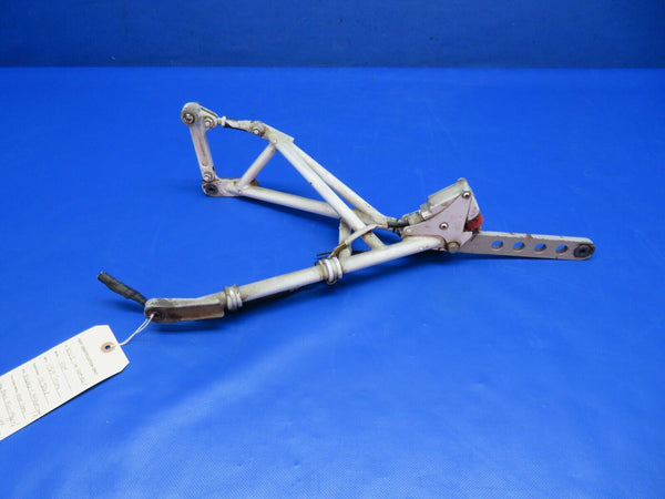 Cessna 401 / 401A Nose Gear Drag Brace Truss Assy w/ Link 5042002-1 (1223-362)