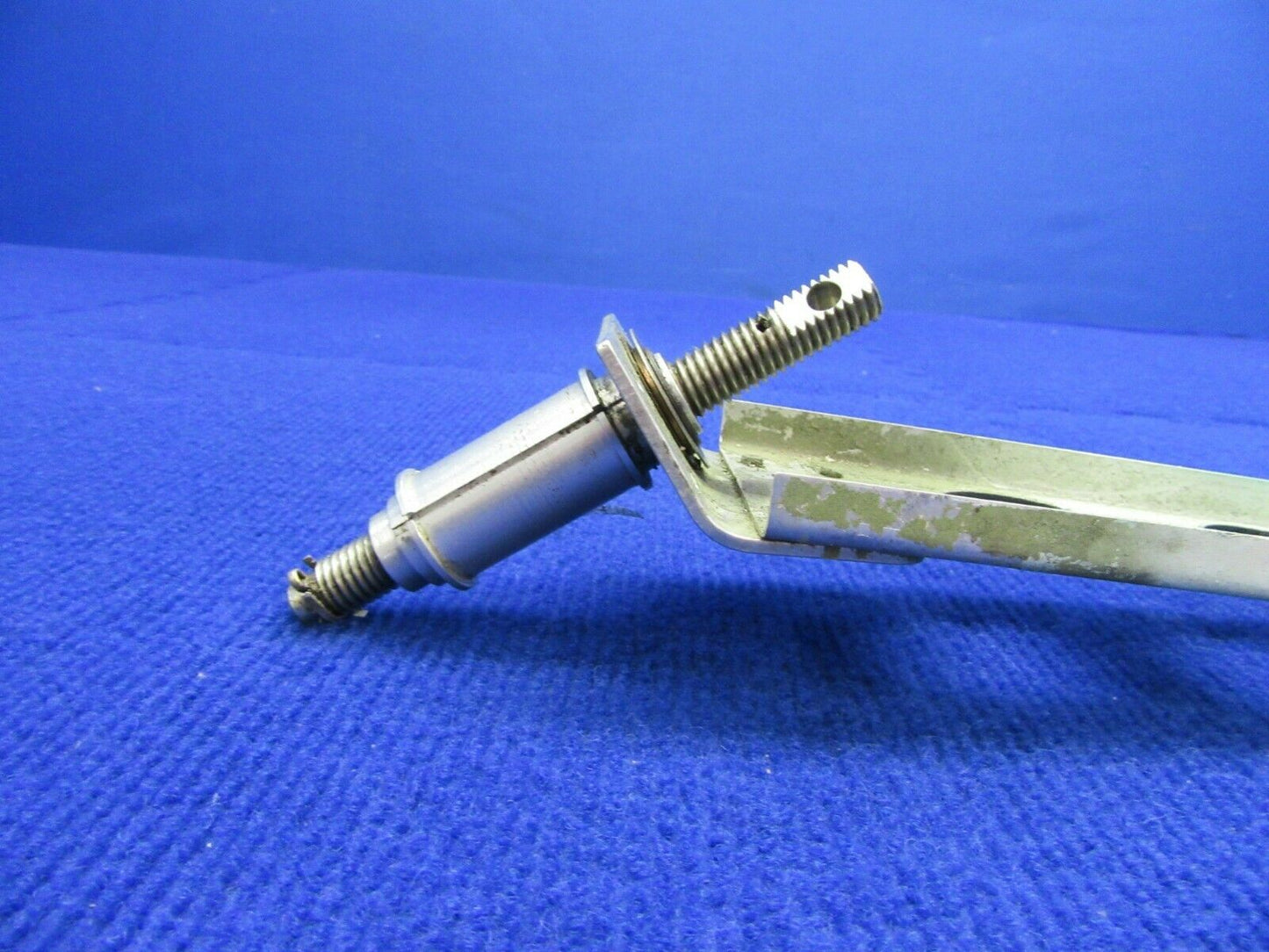 Piper PA-28R-201T Stabilator Trim Barrell & Rib 63530-000, 65245-000 (1121-585)