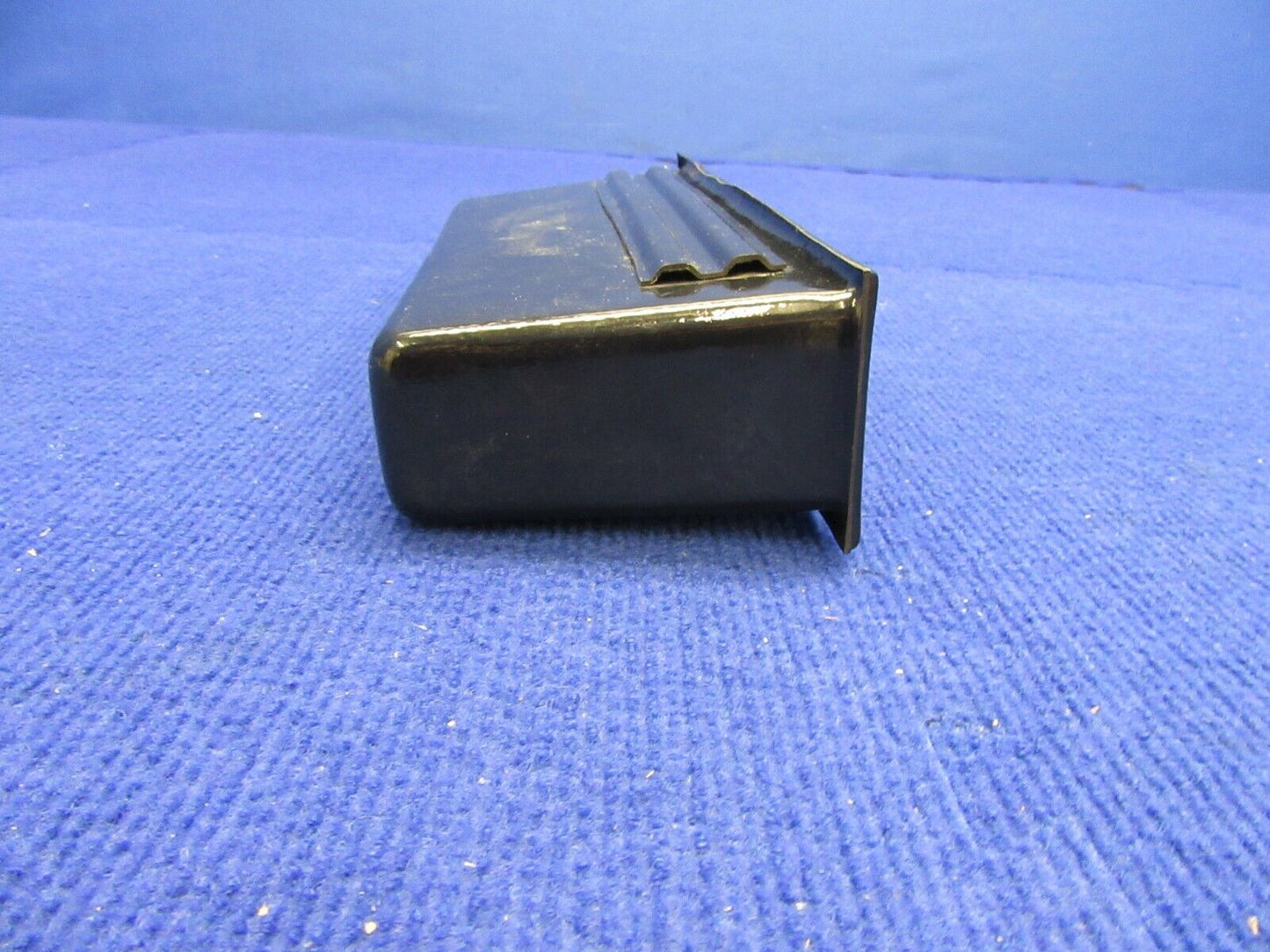 Cirrus SR-22 Glove Box P/N 12219-002 (1221-578)