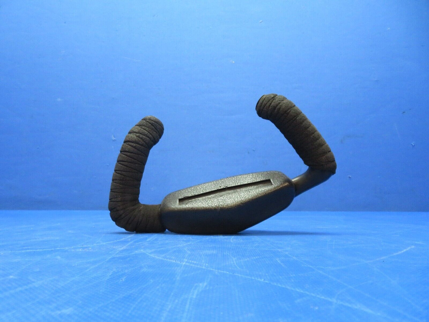 Grumman Yankee Trainer AA-1B RH Control Wheel Assy / Yoke 5602113-502 (0124-322)
