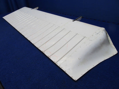 Cessna 150 / 150F RH Flap P/N 0426901-8 (0722-211)