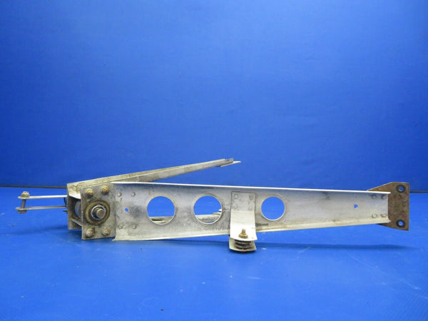 Piper PA-28-140 Stabilator Trim Bracket w/ Barrel 65244-000 (1220-393)
