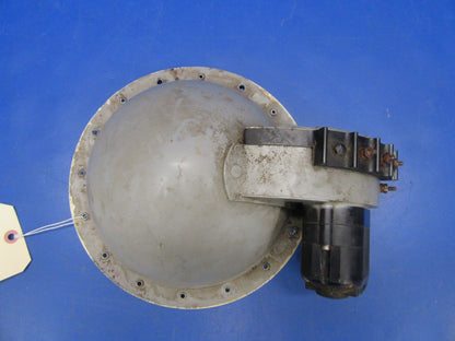 Cessna 310 Grimes Retractable Landing Light RH Wing 24V G-3801A-1A (1218-01)