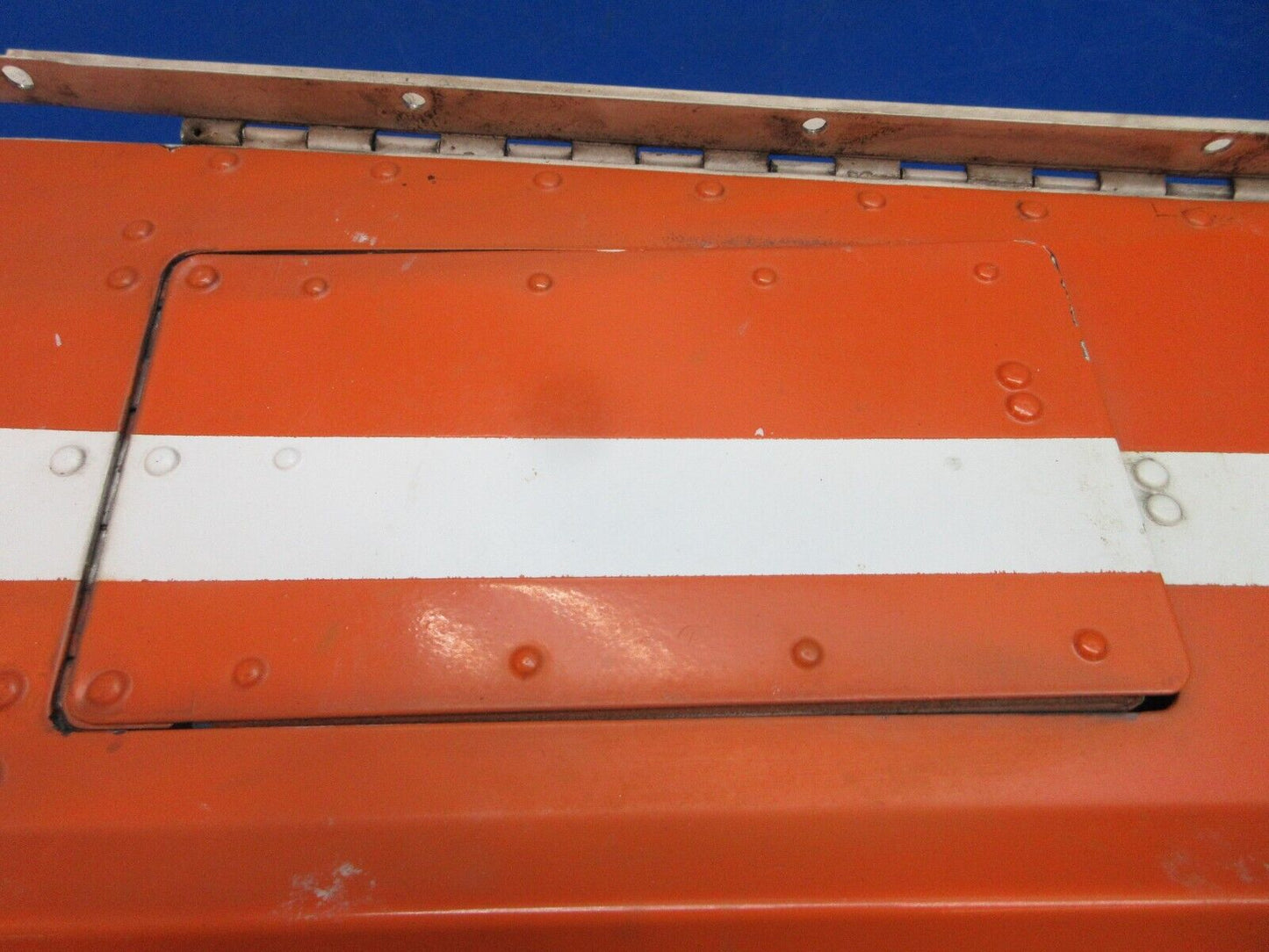 Cessna 188B AGpickup Door Assy Fuselage Access RH P/N 1613292-16 (0723-266)