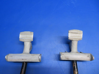 Lake LA-4-200 Rudder Pedal Assy P/N 2-7119-3, 1-7119-3, 1-7119-17 (1222-822)