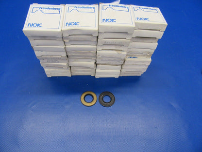 Freudenberg/NOK Shaft Seals P/N AF7027EO & XA-1027 NOS Lot of 40 (0917-26)