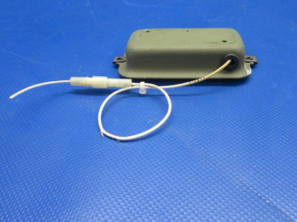 Cessna 210 / P210N Reflector Courtesy Light 24V 0413140-5 (0521-318)