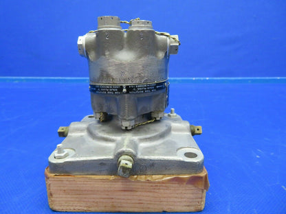 Pesco Pump Hydraulic Unit Vintage 1945 P/N 1P-349-N NOS (0720-576)