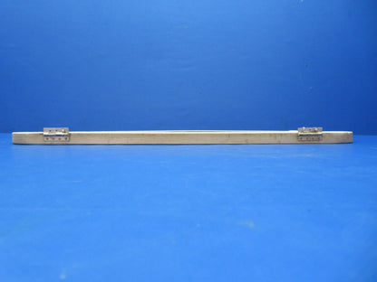 Cessna 172 LH Cabin Door Window P/N 0711050-5 (0523-935)