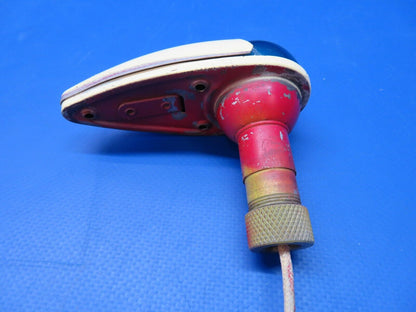 Beech C35 Bonanza RH Grimes Wing Position Light P/N 35-361702-4 (1122-133)