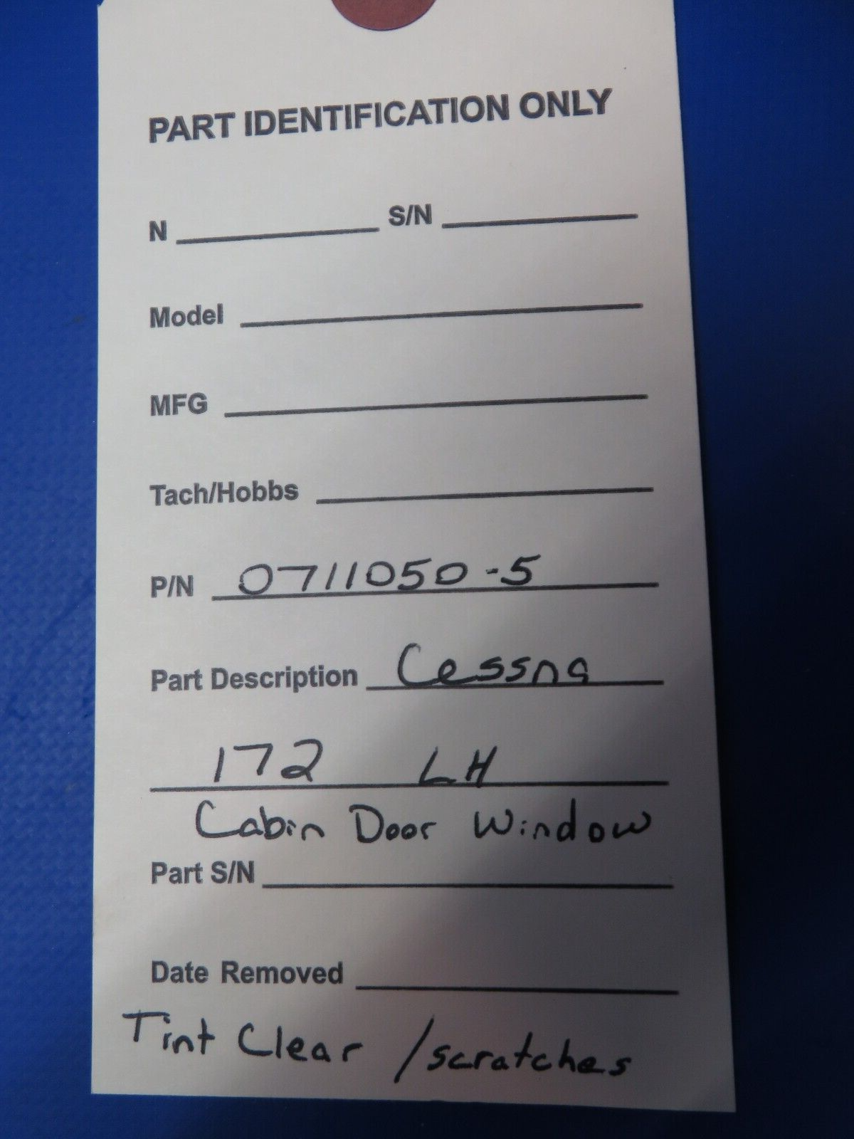 Cessna 172 LH Cabin Door Window P/N 0711050-5 (0523-935)