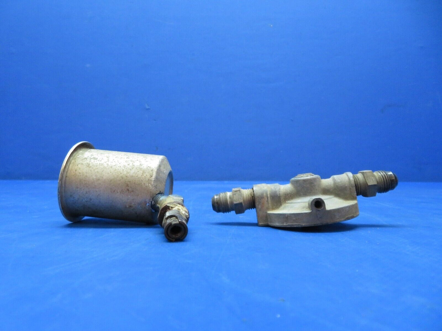 Piper PA-28R-180 Fuel Strainer Gascolator P/N 63479-00 (1123-455)