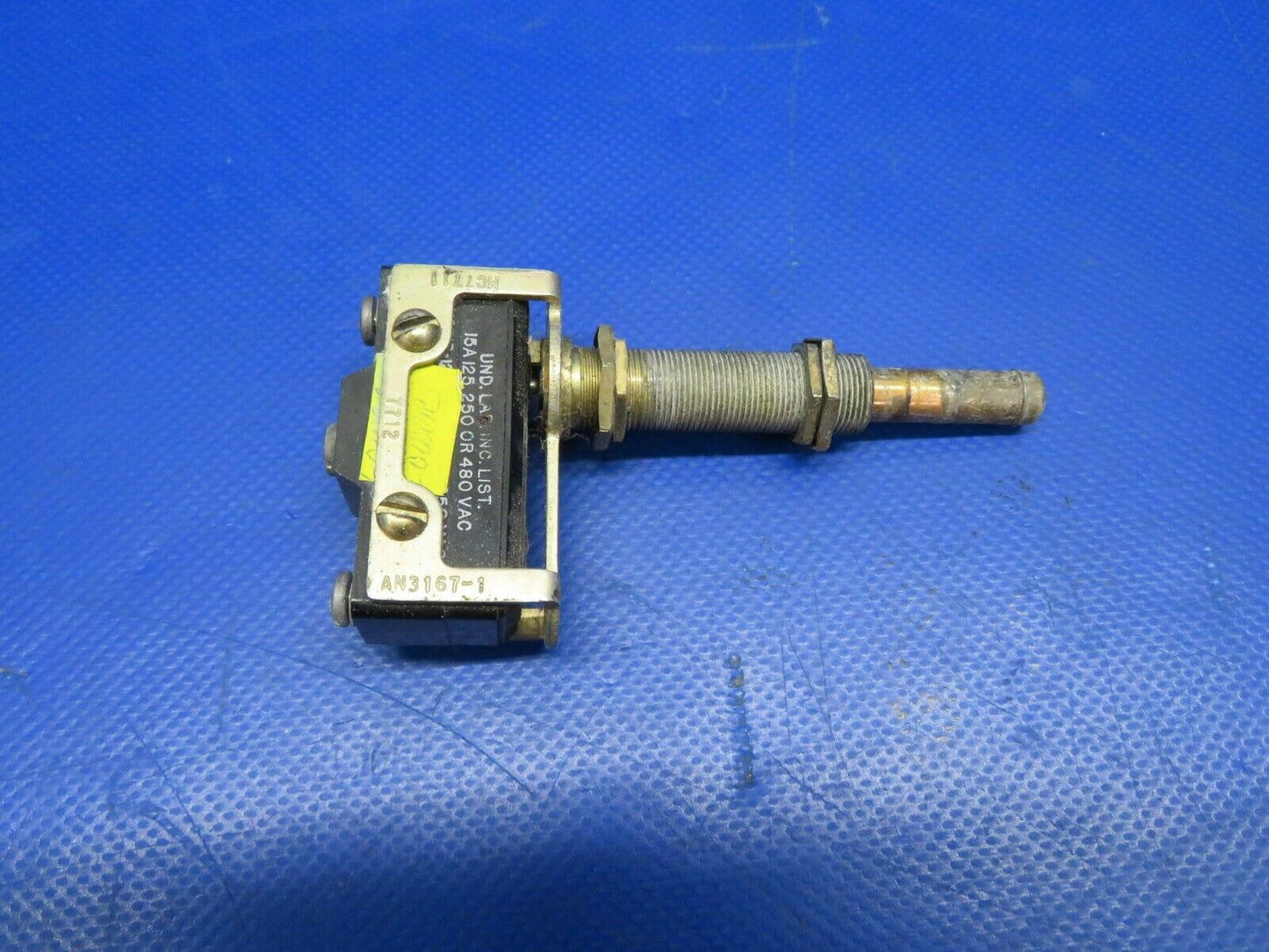 Beech Baron 58P Lockpin & Switch Assy Door Ajar P/N 102-430275-1 (0420-133)