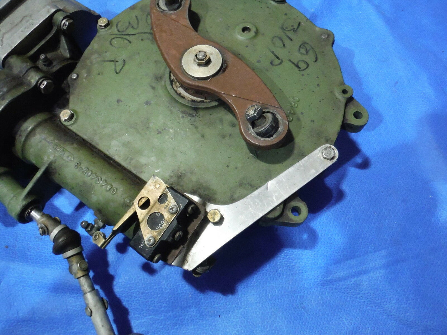 Cessna 310P Gear Box P/N 5045002-14  (0214-78)
