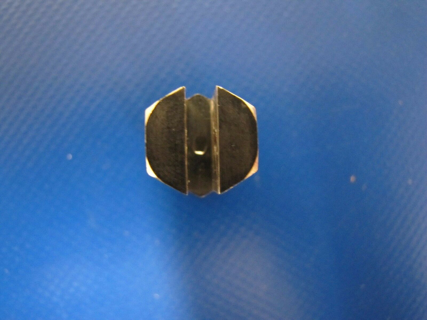 Beech Turnbuckle P/N 476483-0000 NOS (0317-136)
