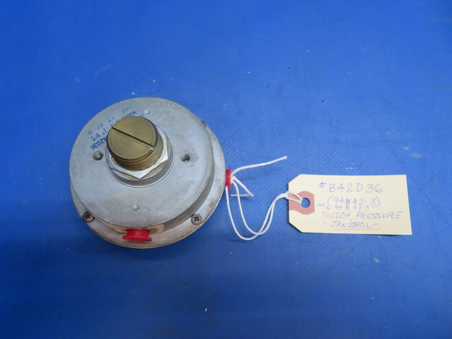 Janitrol Pressure Switch P/N B42D36 CORE (0123-538)