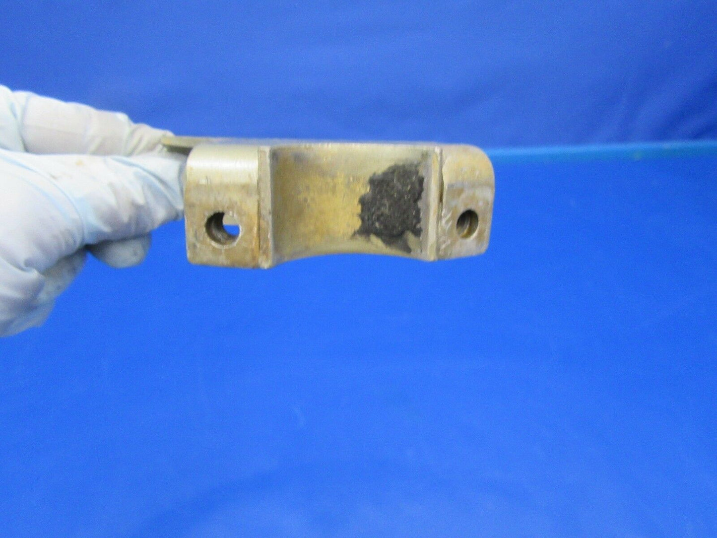 Continental O-470-M Balance Tube Bracket RH P/N 535784 (0118-139)