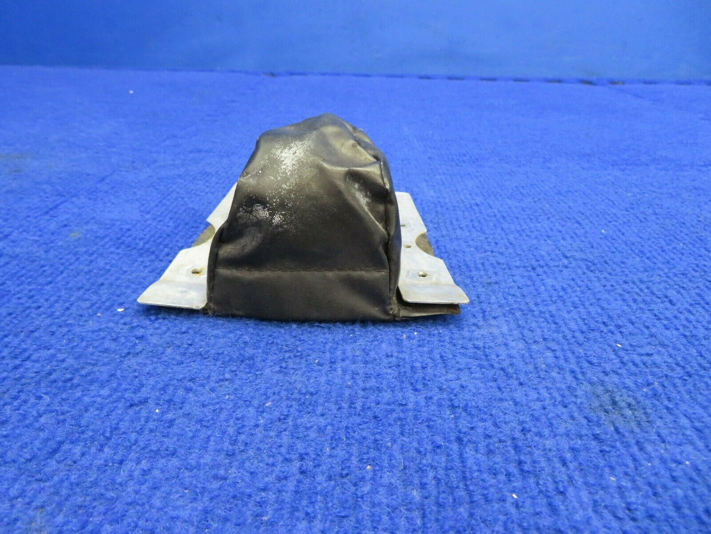 Cessna 310 / 310R Hinge Cover MLG LH or RH FWD or AFT P/N 0822001-3 (0422-360)