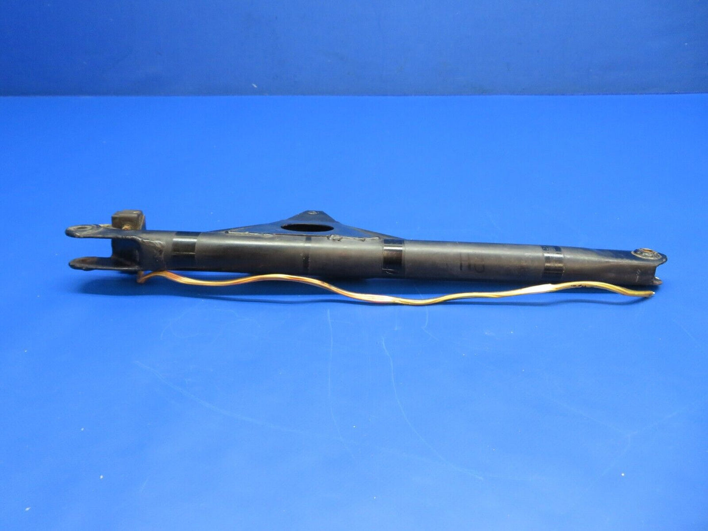 Bellanca 17-30 Viking Drag Strut Upper Main Gear Retract P/N 19462-20 (0922-636)