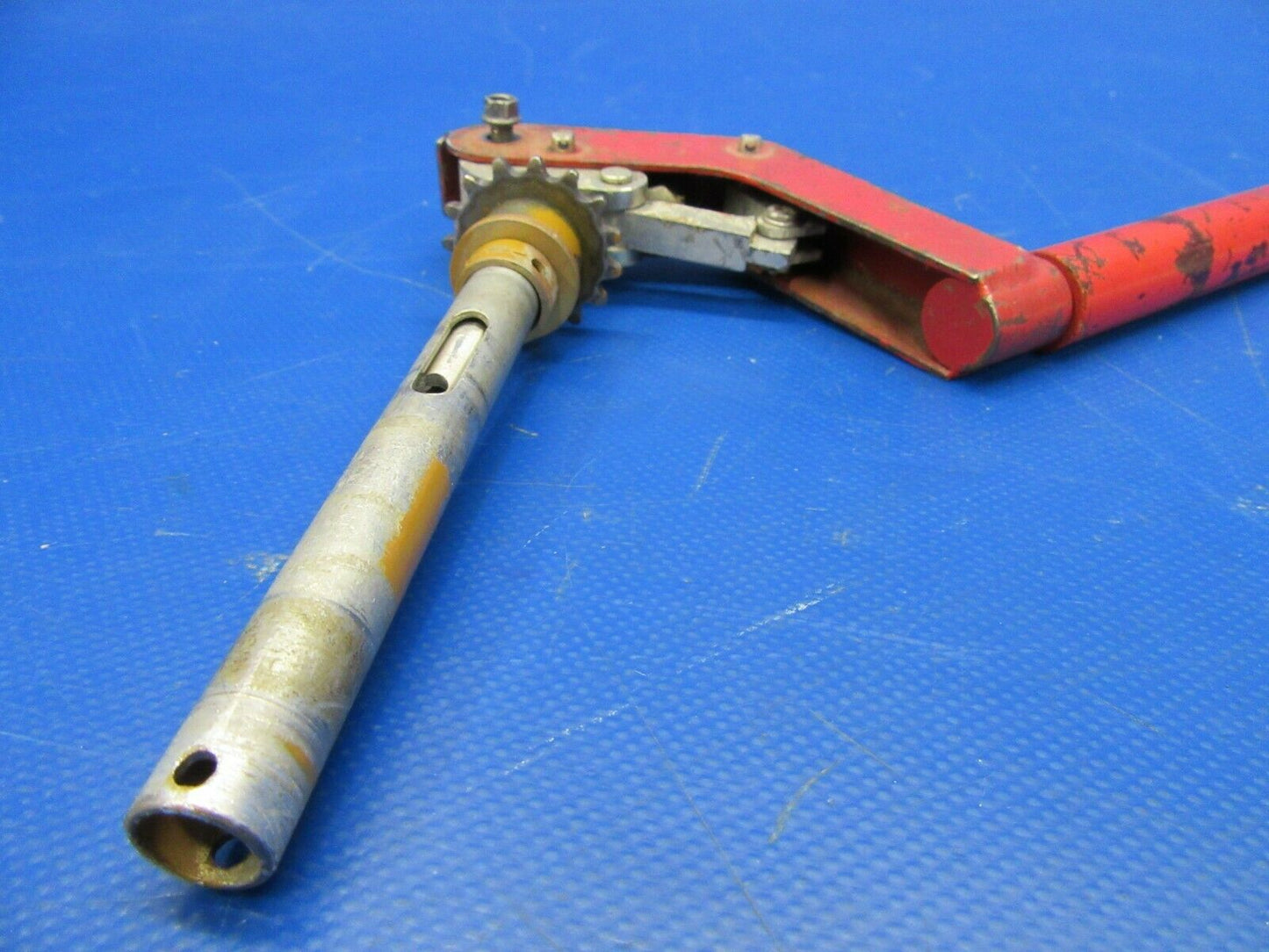 Cessna 310 R Manual Gear Extension Mechanism P/N 0843400-142 (0219-332)