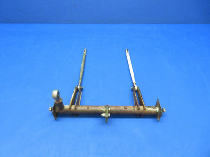 Cessna 310 / 310Q Uplock Torque Tube Door Drive Link P/N 0813300-122 (0823-725)