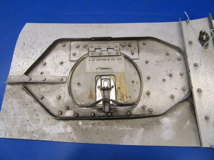 Beech Baron 58 Oil Filler Door P/N 50-939118-12 (0617-81)